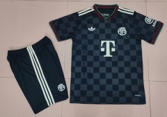 2025-26 Bayern München 2nd Away Black Soccer Uniform-718