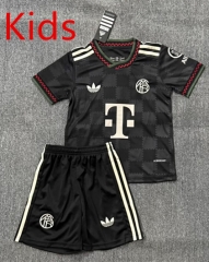 correct version 2025-26 Bayern München 2nd Away Black Kids/Youth Soccer Uniform-4247
