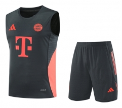 2025-26 Bayern München Black Thailand Soccer Training Vest Uniform-418