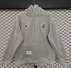 (S-3XL) Retro Small Embroidery Style Liverpool Gray Thailand Tracksuit With Hat-CS
