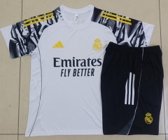 25-26 Real Madrid White Short-sleeved Thailand Soccer Tracksuit-815