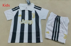 26-27 Juventus Home  Black&White Soccer Kids/Youth Uniform-507