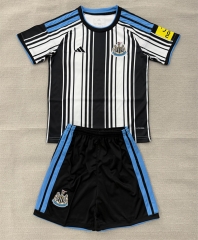 26-27 Newcastle United Home Black&White  Soccer Uniform-AY
