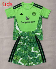 26-27 Manchester United Goalkeeper Green Kids/Youth Soccer Uniform-AY