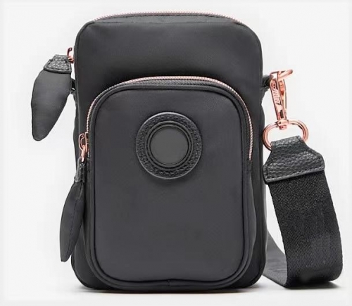 THE BLACK ROSGOLD RECLAIM TECH CROSSBODY BAG手机挎包