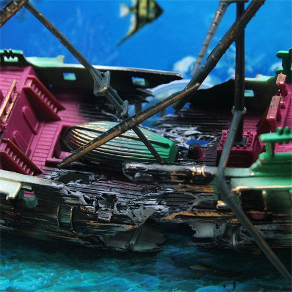 maidodo Aquarium Ornaments, Resin Material Shipwreck Fish Tank Decorations, With Oxygen Regulating Valve