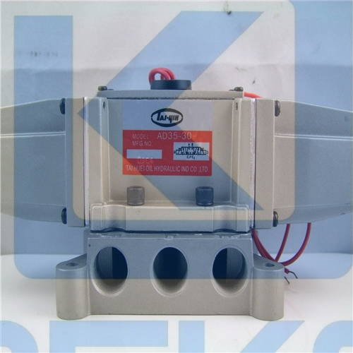 TAI-HUEI VALVE AD35-303 AC110V