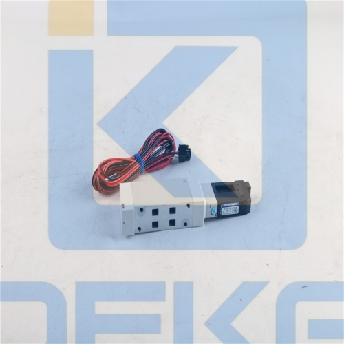 KOGANEI SOLENOID VALVE F18T0-PS3 DC24V