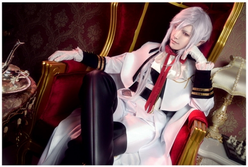 Owari no Seraph Ferid Bathory Cosplay