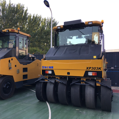 XCMG Pneumatic Tire Road Roller XP303K