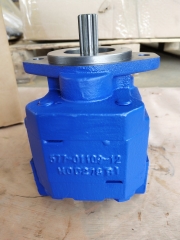 XT740 Skid steel loader Spare Parts Gear pump / Bomba de engranajes