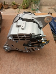 XCMG XE265 Excavator Spare Parts Generator assembly / Montaje del generador