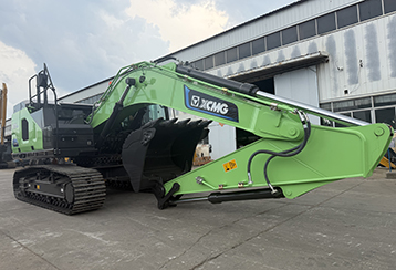 Eco-Friendly XCMG XE215EV Electric Excavator Shipped on July 30, 2026