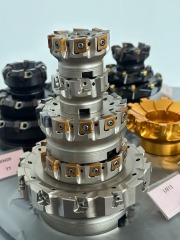 LN1306 Shoulder milling cutter LN1306... Shoulder milling cutter, tangentially clamped insert with four cutting edges on both sides Milling series SHARPLY