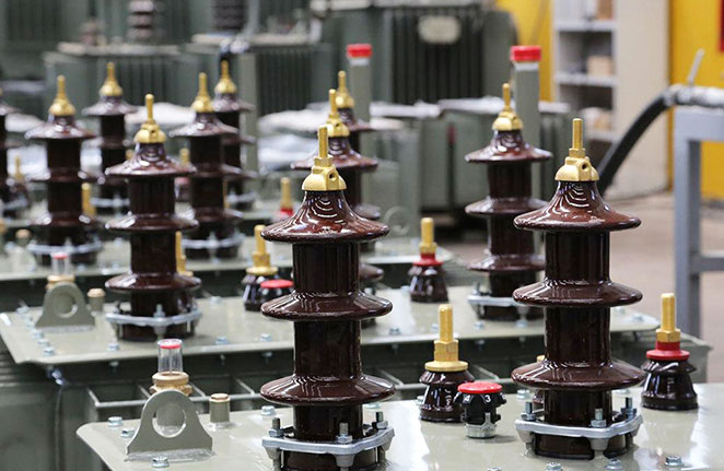 Why Transformers Use Bushings ？