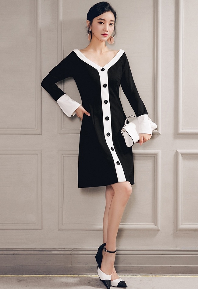 秋冬新款性感大v领黑色撞色修身显瘦a字名媛女性连衣裙