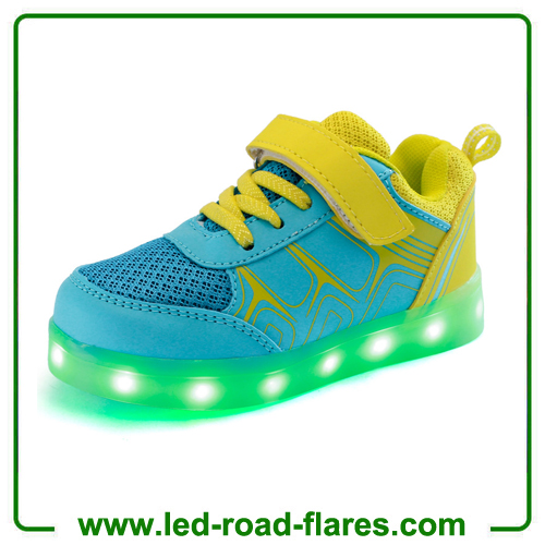 Factory Wholesales USB Charging Children Kids Led Shoes Sneakers Cool Casual Shoes For Boys Girls Led Light Kids Shoes Blue Gray Green