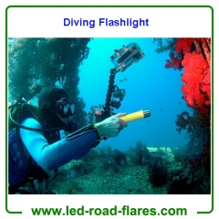 Waterproof Underwater Flashlight Rechargeable Led Diving Flashlight Scuba Submersible Underwater Diving Torch Flash Light