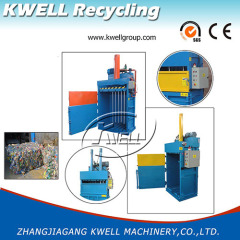 Vertical hydraulic baler