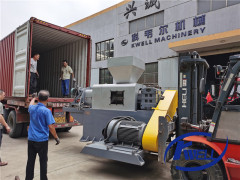 800-1000kg/h PP raffia woven Squeezing Granulator machine