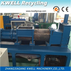 Squeezing dryer