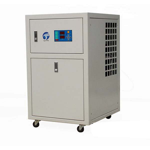 HS-JC series 5U rack type circulating water cooler