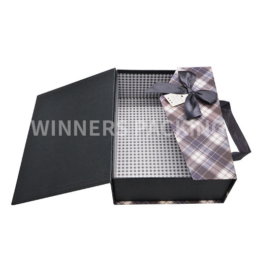 Custom Logo Recycled Cardboard Packaging Magnetic Closure Black Paper Gift Boxes