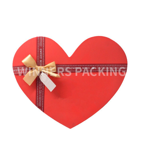 Fancy heart shape cardboard paper gift box