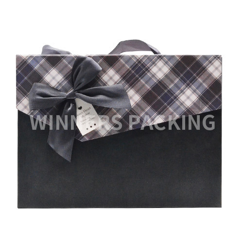 Custom Logo Recycled Cardboard Packaging Magnetic Closure Black Paper Gift Boxes