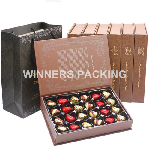 Customized wholesale luxury paper chocolate box with divider inserts