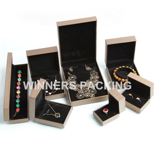 Custom Logo Cheap Printed Small Paper Cardboard Jewelry Box/Ring Box/Necklace Box wholesale