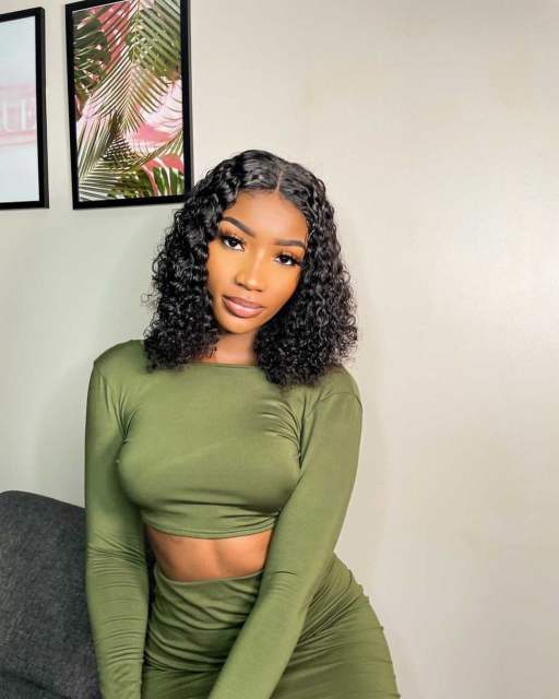 Luxefame  Curly Human Hair 4x4 13X4 Closure Bob Wig Human Hair Wig Natural Hairline