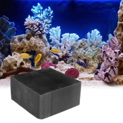 Cube de purificateur d&#39;eau d&#39;aquarium: charbon actif en nid d&#39;abeille