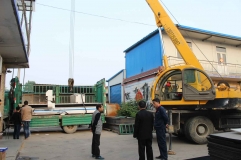4 meters long new material cutting machine unloading
