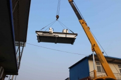 4 meters long new material cutting machine unloading