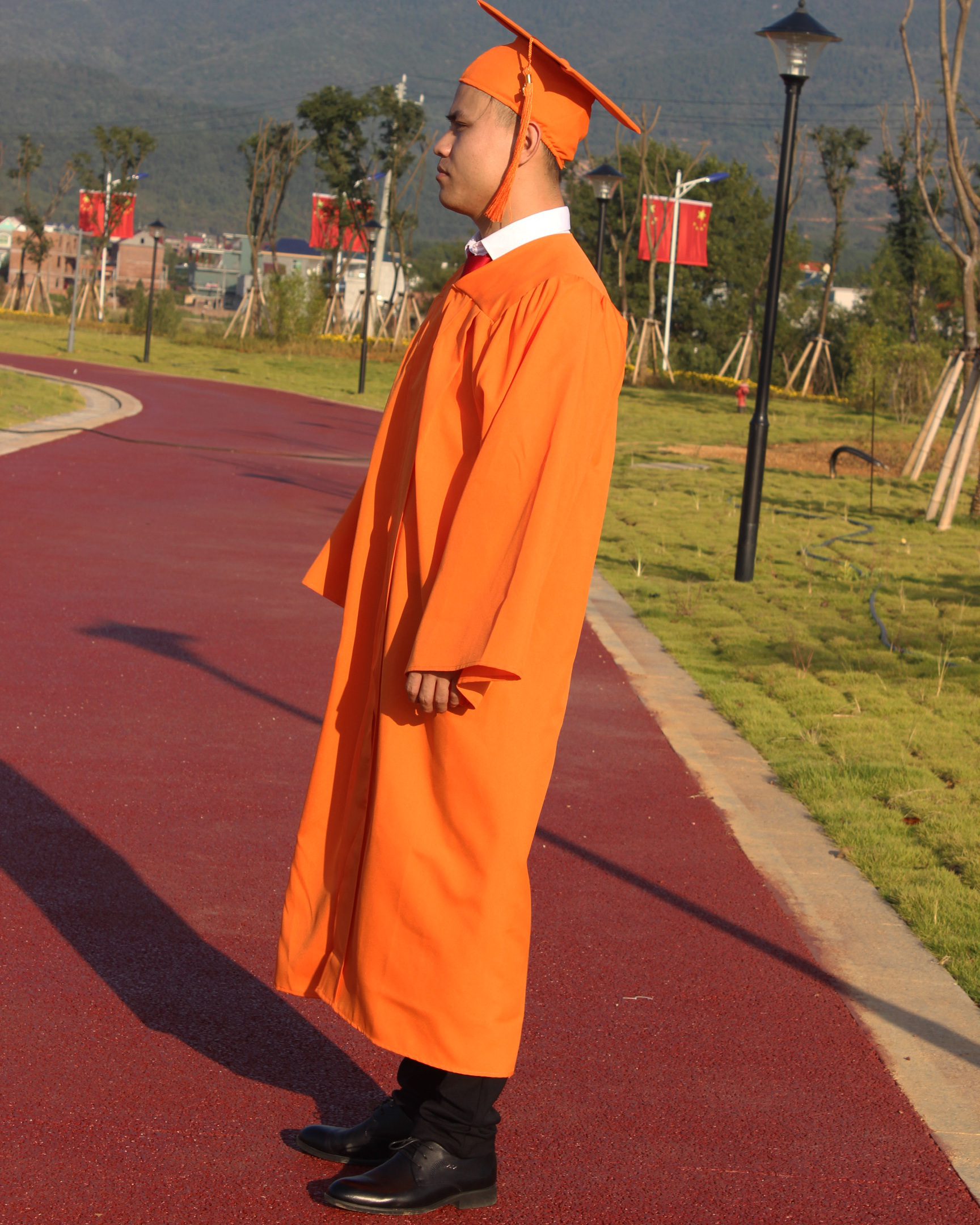 Matte Adult Us Style Grad Dresses Graduation Cap And Gown Outfits With Tassel Orange 5779