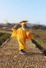 Kindergarten Graduation Gown Cap Tassel Set -gold