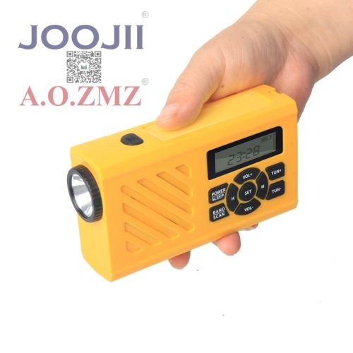 New Portable Emergency Hand Crank Radio