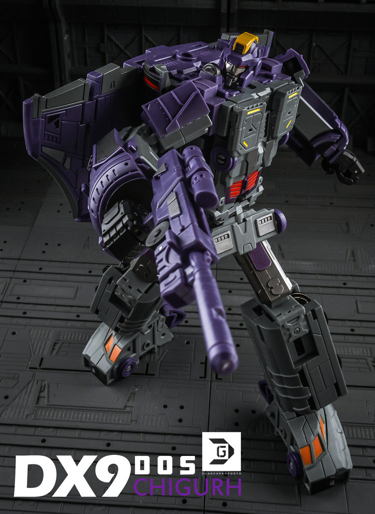 DX9 D05 Chigurh Astrotrain - Show.Z Store