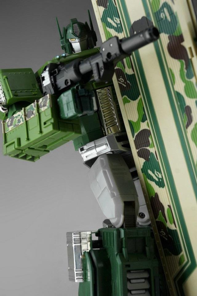 4th Party MP10A Optimus Prime Convoy Bape Green Camo Version