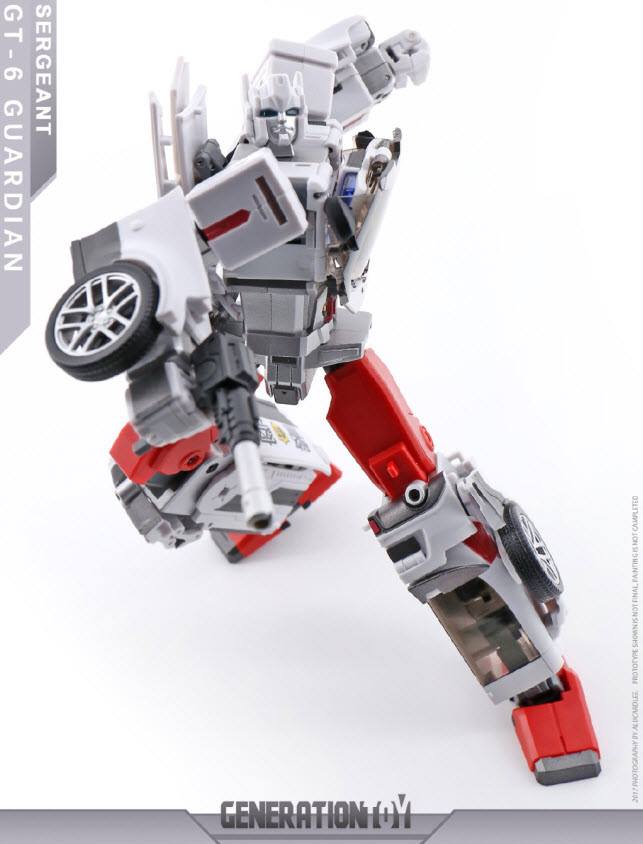 Generation Toy Guardian GT-08A Sergeant Defensor Streetwise