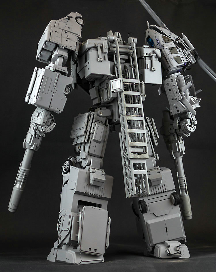 Generation Toy GT Guardian GT-08A Sergeant Defensor Streetwise - Show.Z  Store