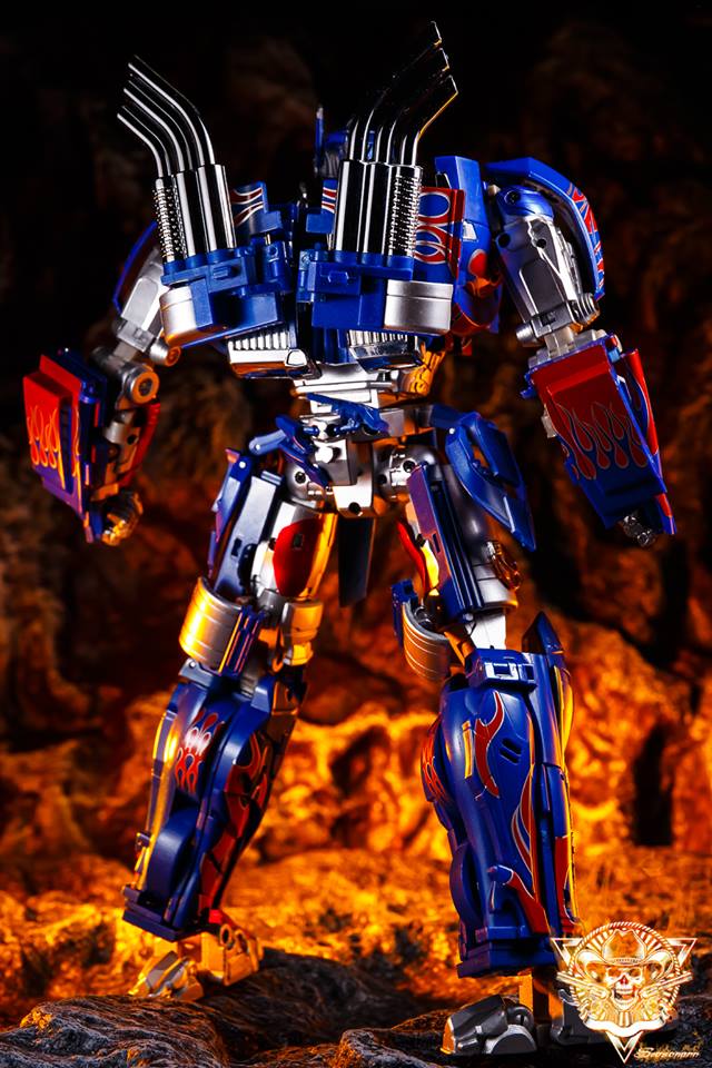 AlienAttack Toys AAT A-01CC Optimus Prime - Show.Z Store