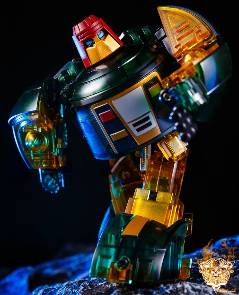 ToyWorld TW-M07C Spaceracer Clear Version | ShowZStore.com