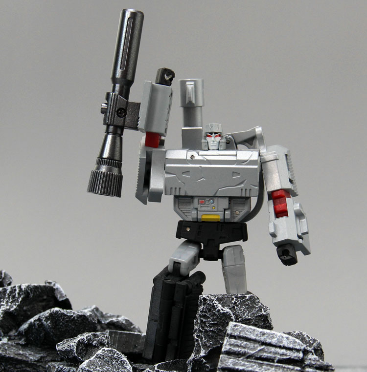 DX9 Toys X13D Mightron Megatron | ShowZStore.com