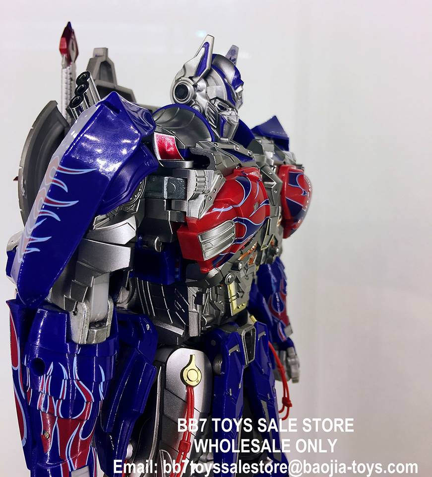 Unique Toys UT R-02 Challenger MP10 Optimus Prime - Show.Z Store