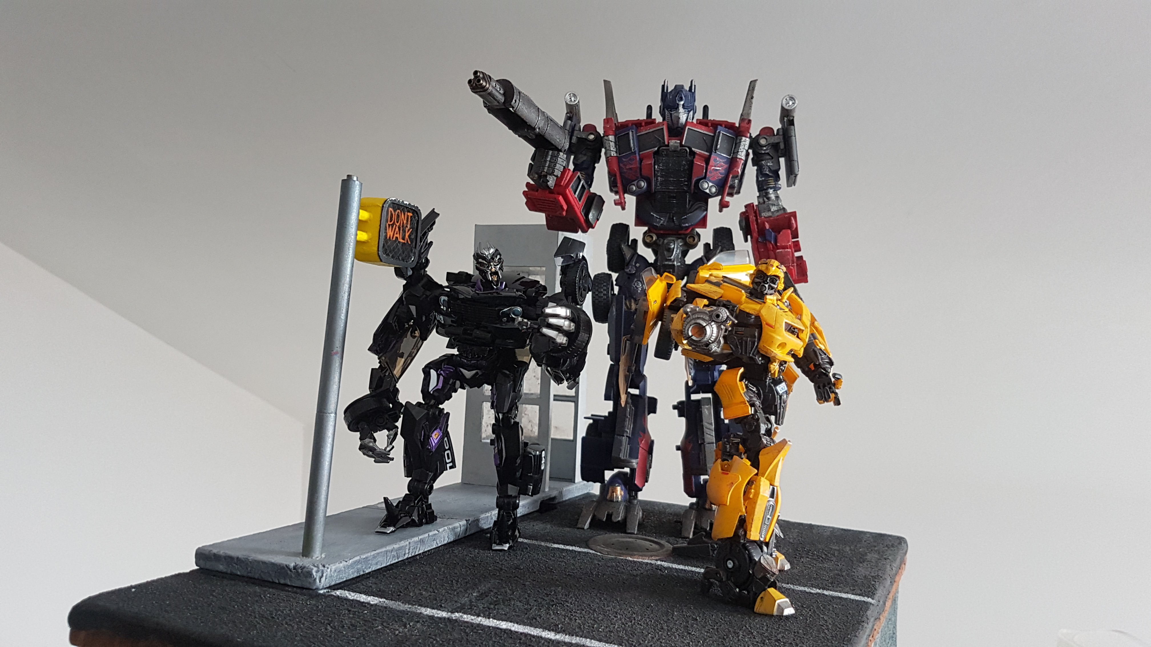 Reviews of Weijiang M01 Optimus Prime Commander Oversize