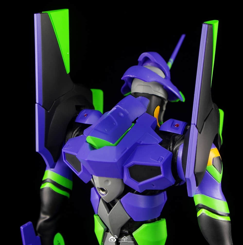EVANGELION/エヴァンゲリオン Godzilla vs Evangelion Crossover Figure Is the Most Epic Eva