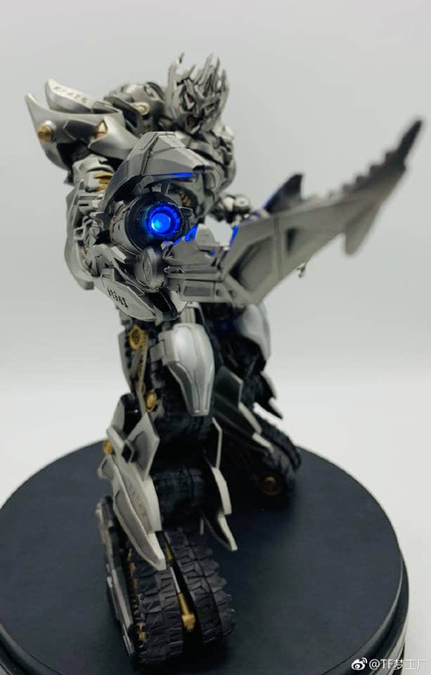 TF Dream Factory GOD-11 ROTF Megatron MP Scale | ShowZStore.com