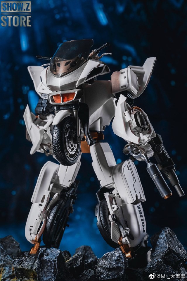 Generation Toy GT Guardian GT-08D Motor Defensor Groove